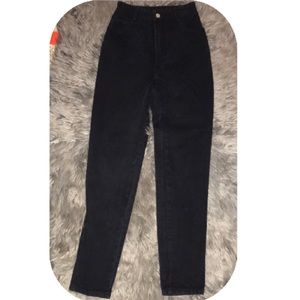 Classic Bongo high waisted jeans.